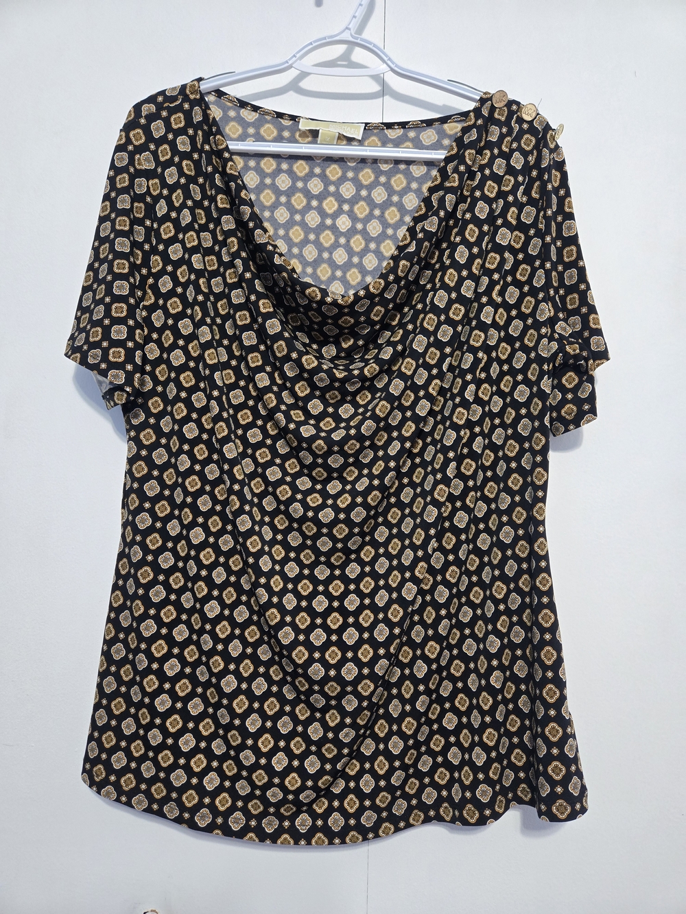 Michael Michael Kors 1X Medallion Print Cowl Neck‎ Blouse Gold Button Plus